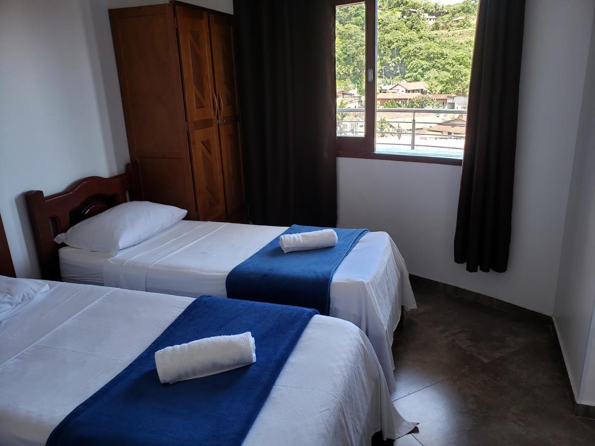 Hospedaria Vitoria Mar أوباتوبا المظهر الخارجي الصورة