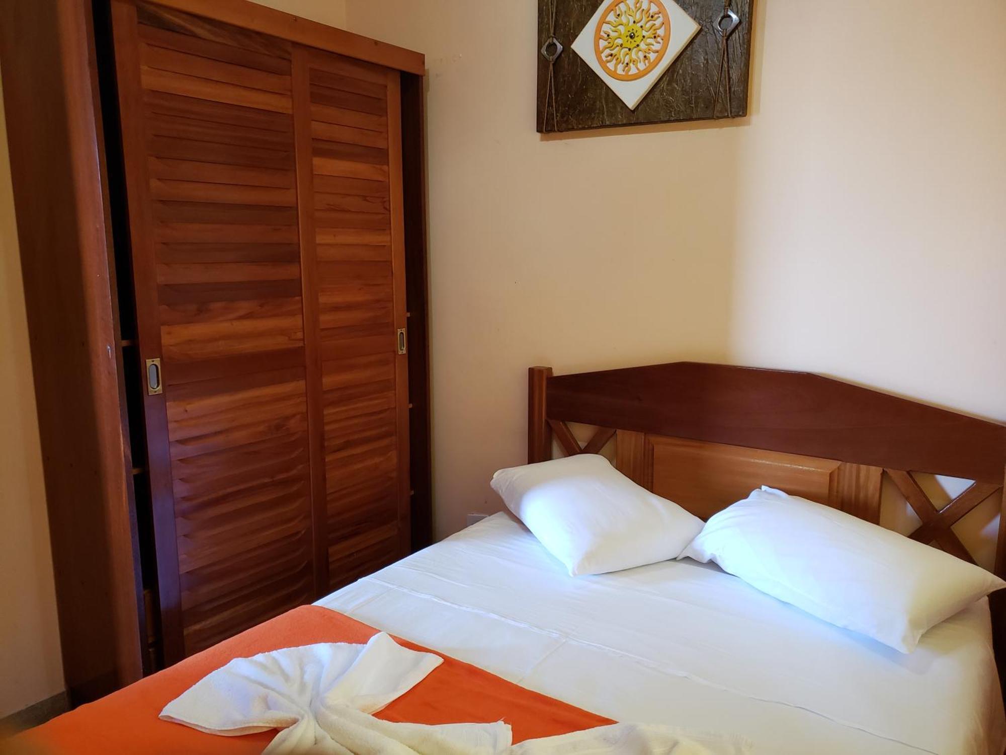 Hospedaria Vitoria Mar أوباتوبا المظهر الخارجي الصورة