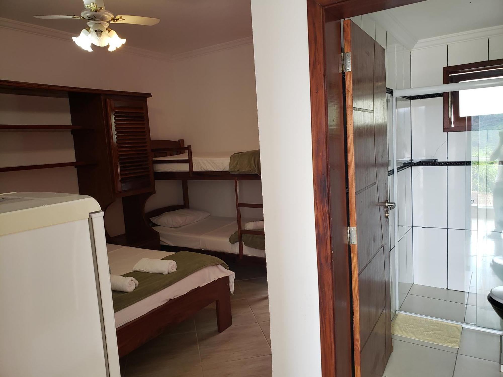 Hospedaria Vitoria Mar أوباتوبا المظهر الخارجي الصورة