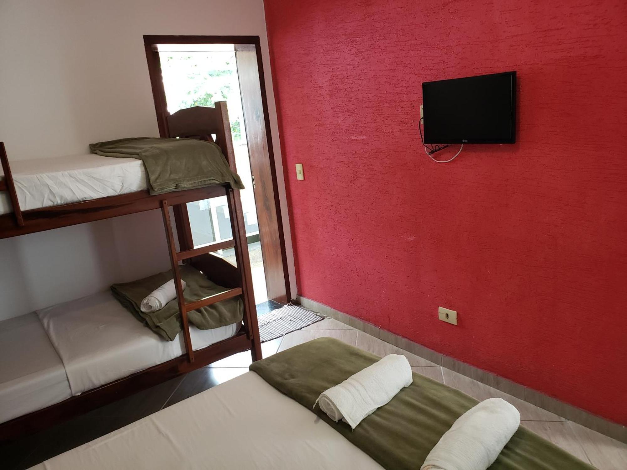 Hospedaria Vitoria Mar أوباتوبا المظهر الخارجي الصورة